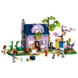 LEGO® Friends™ Beekeepers' House and Flower Garden LEGO® Friends™ Beekeepers' House and Flower Garden