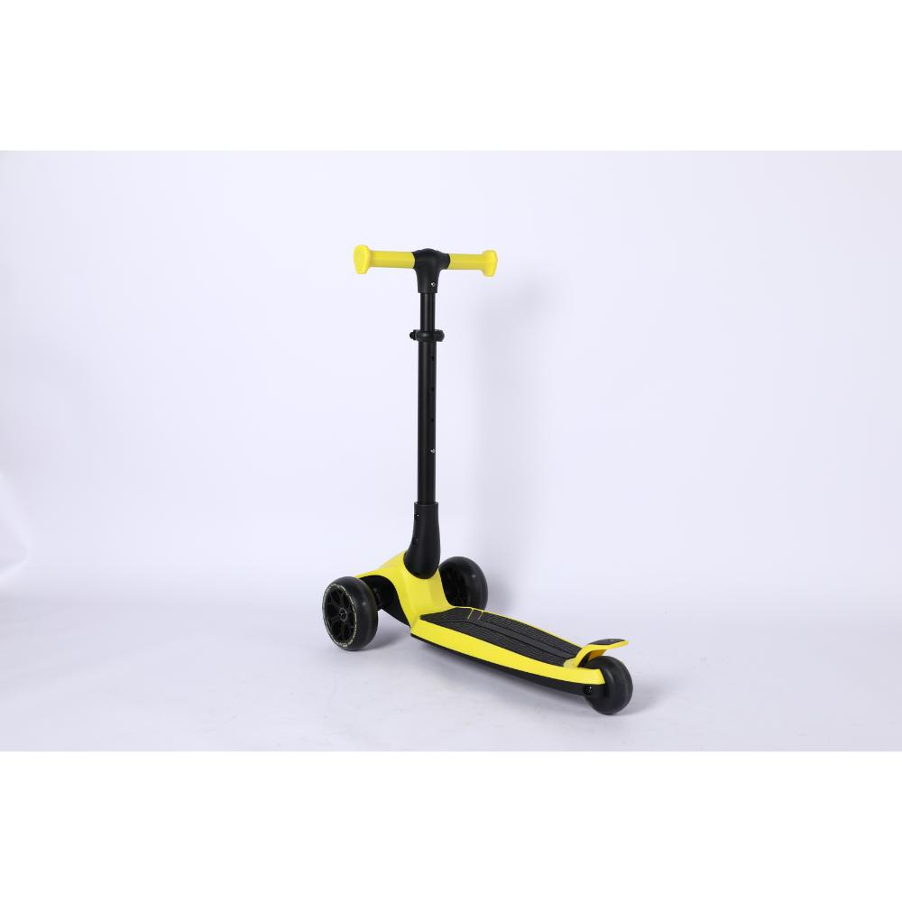 Lamborghini 3 Wheel Kids Scooter With Adjut Height Yellow