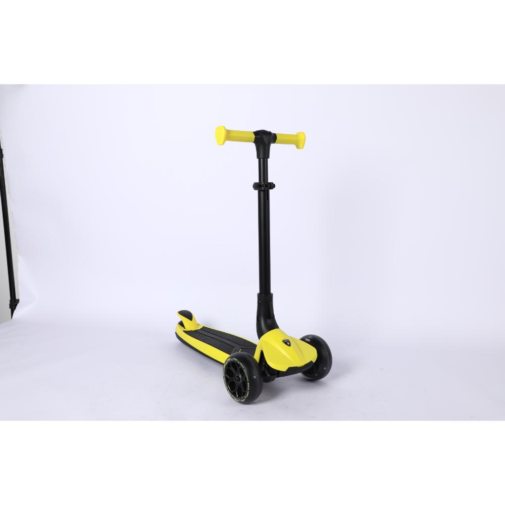 Lamborghini 3 Wheel Kids Scooter With Adjut Height Yellow