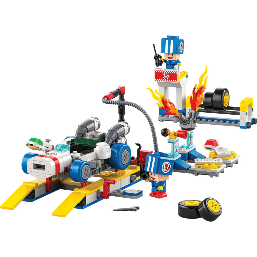 LEGO® Super Mario™: Mario Kart™ – Toad’s Garage LEGO® Super Mario™: Mario Kart™ – Toad’s Garage