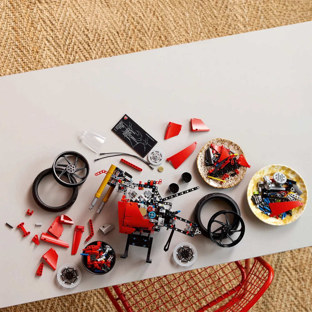LEGO® Technic Ducati Panigale V4 S Motorcycle LEGO® Technic Ducati Panigale V4 S Motorcycle