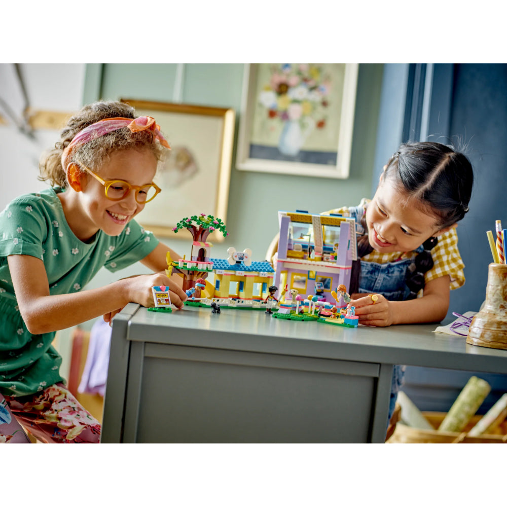 LEGO® Friends™ Dog Rescue Center