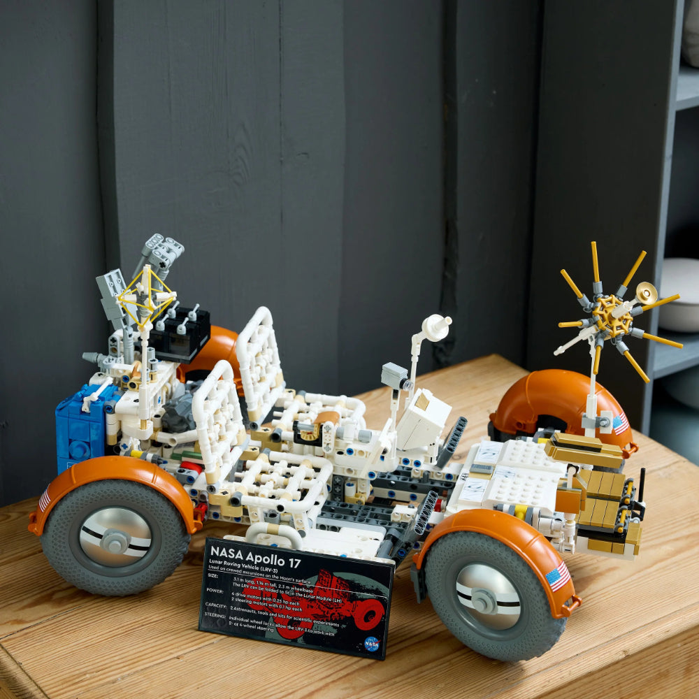 LEGO® Technic™ NASA Apollo Lunar Roving Vehicle - LRV LEGO® Technic™ NASA Apollo Lunar Roving Vehicle - LRV