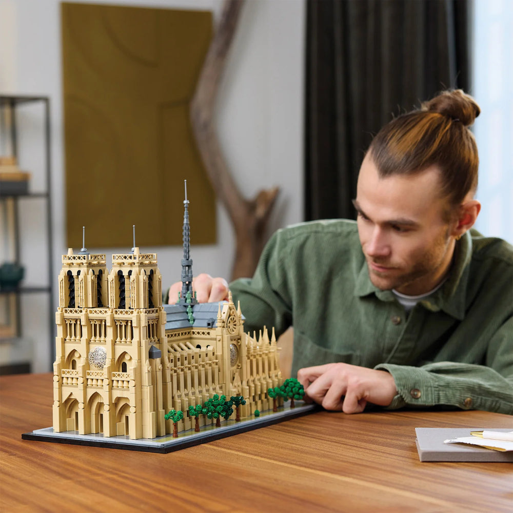 LEGO® Architecture Notre-Dame de Paris LEGO® Architecture Notre-Dame de Paris