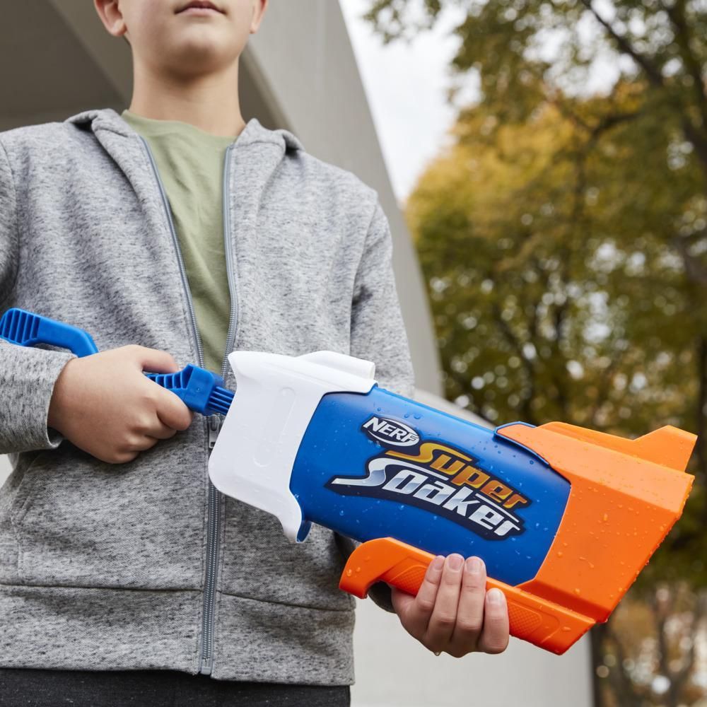 Nerf Super Soaker Rainstorm Water Blaster Nerf Super Soaker Rainstorm Water Blaster