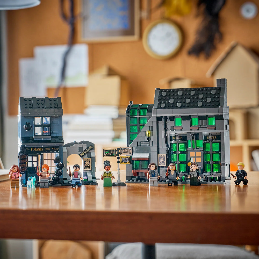 LEGO® Harry Potter™ Knockturn Alley™ Wizarding Shops