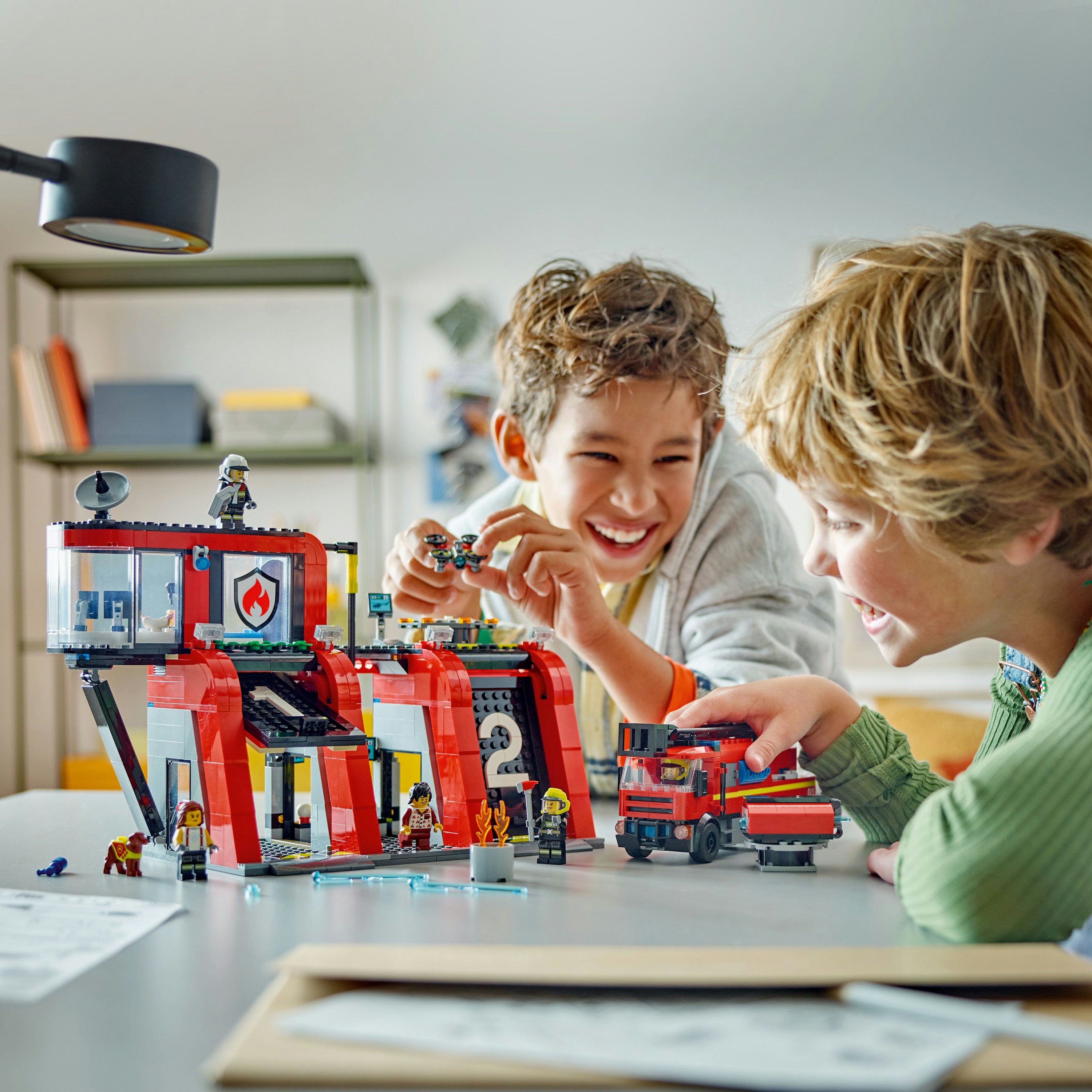 Lego Fire Station with Fire Truck Lego Fire Station with Fire Truck