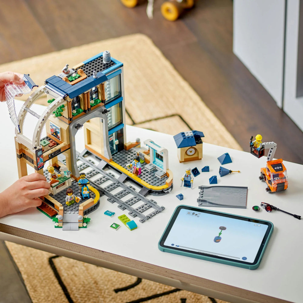 LEGO® City Central Train Station LEGO® City Central Train Station