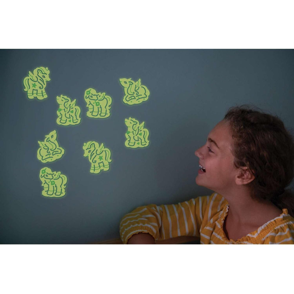 4M Glow In The Dark Unicorns