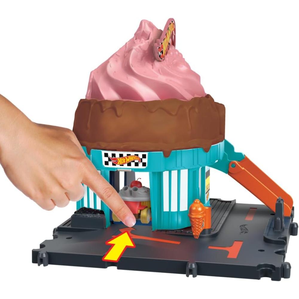 Hot Wheels City Downtown Ice Cream Shop
