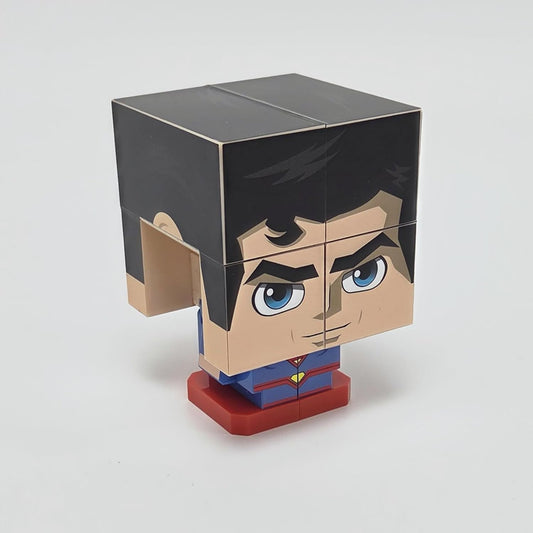 Qubi Transformable Cube DC Superman