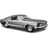 Maisto 1:24 1967 Ford Mustang GT