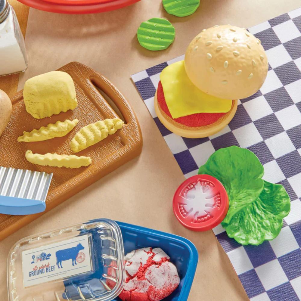 Little Tikes Creative Chefs Cheeseburger and Fries Kit Little Tikes Creative Chefs Cheeseburger and Fries Kit