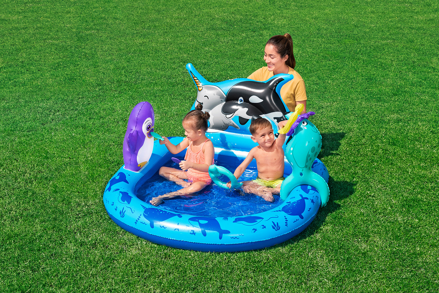 Bestway Polar Pals Play Center 1.34M X 1.31M X 73Cm