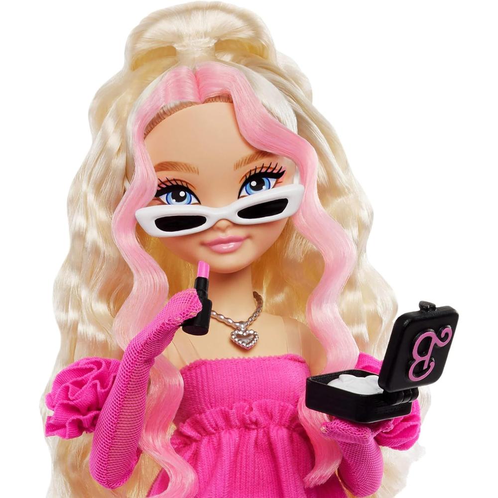 Barbie Dream Besties Barbie “Malibu” Fashion Doll