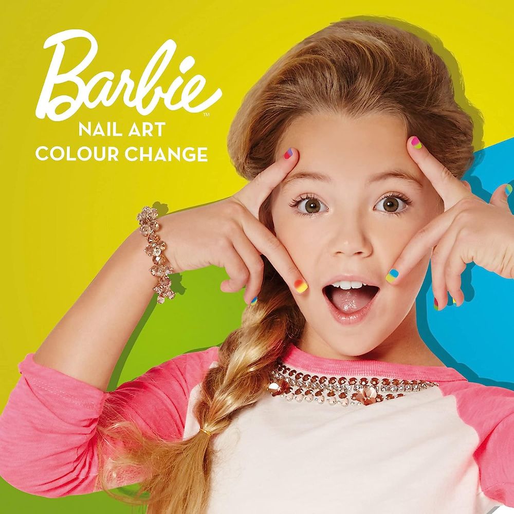Barbie Lisciani Nail Art Colour Change