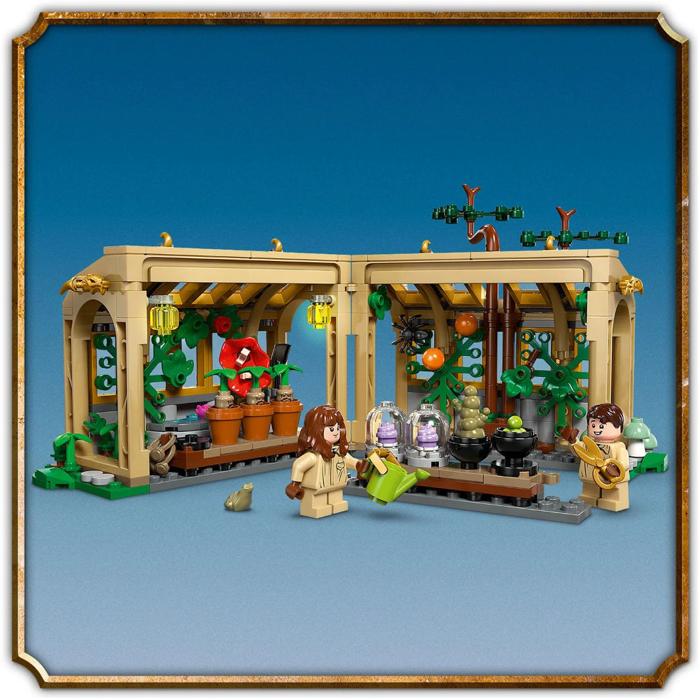LEGO® Harry Potter™ Hogwarts™ Castle: Herbology Class LEGO® Harry Potter™ Hogwarts™ Castle: Herbology Class