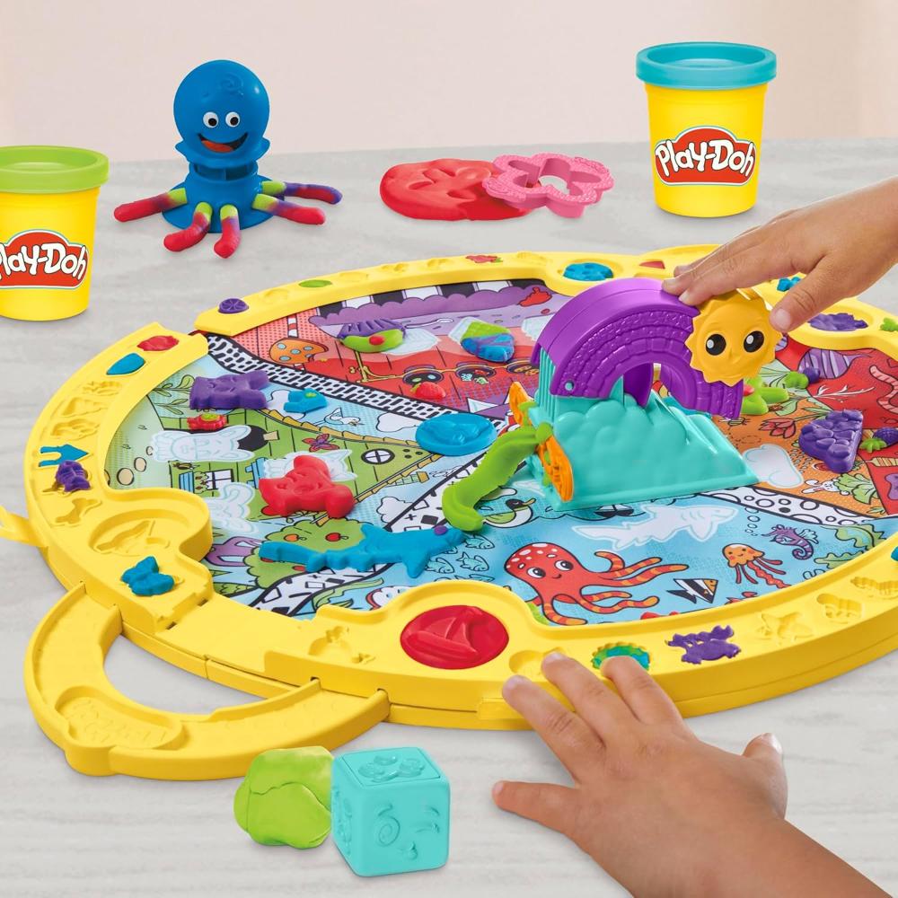 Play Doh Fold and Go Playmat