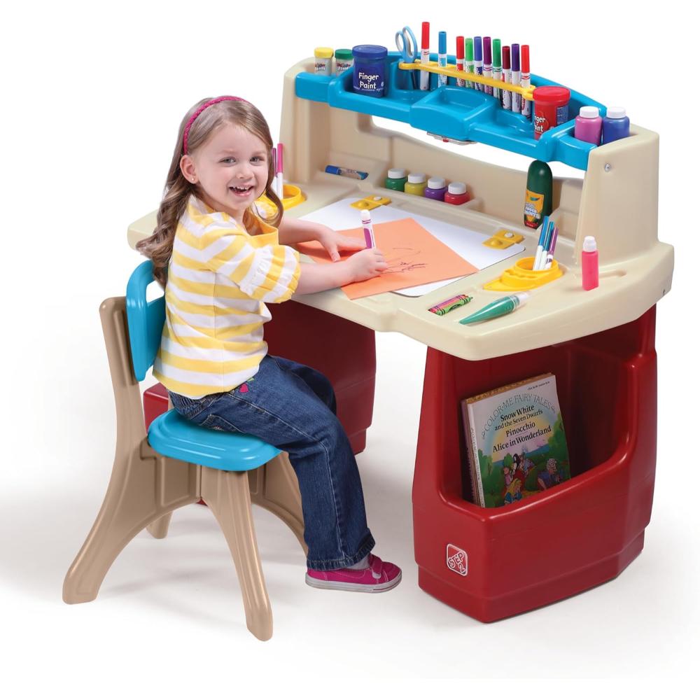 Step 2 Deluxe Art Master Desk Step 2 Deluxe Art Master Desk