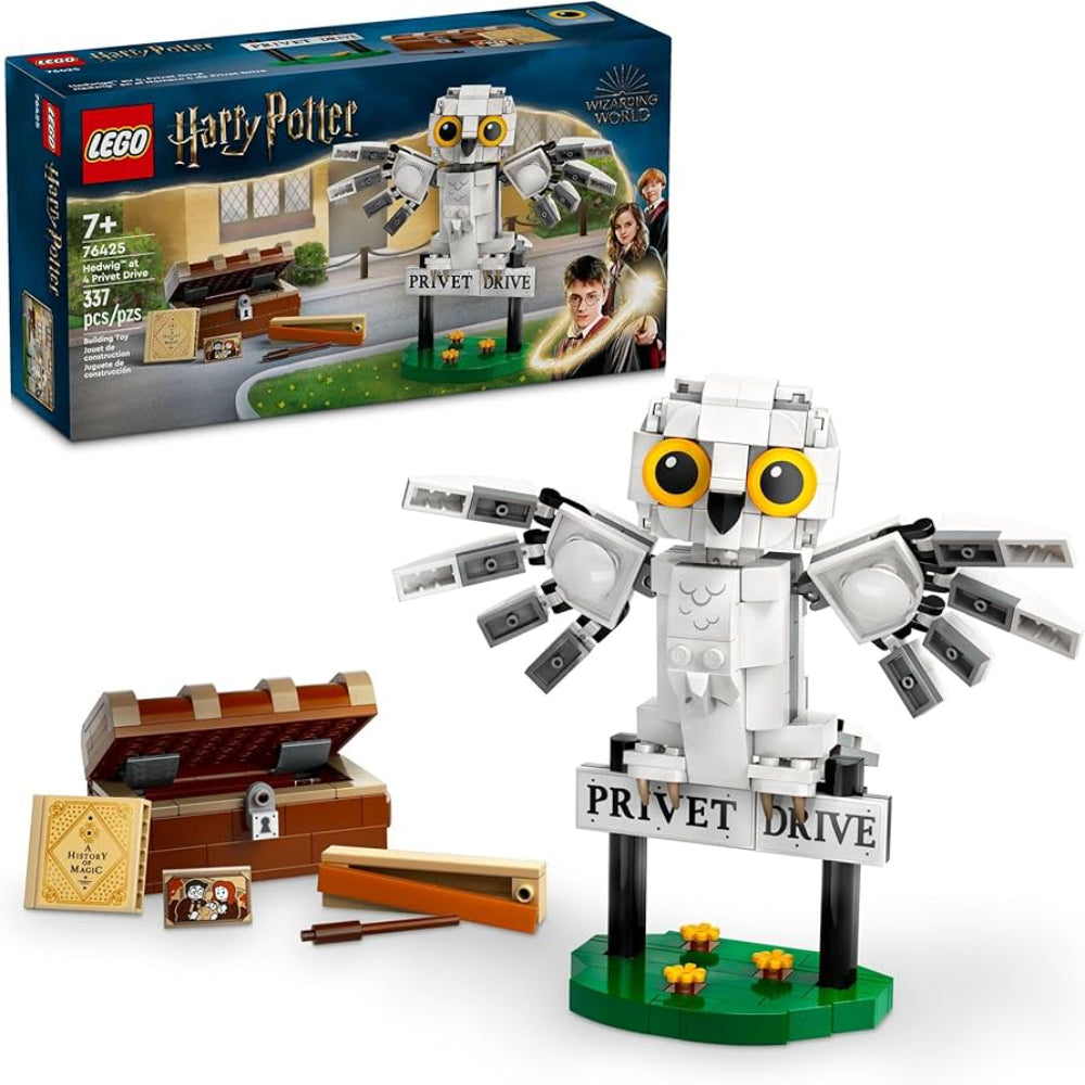 LEGO® Harry Potter™ Hedwig™ at 4 Privet Drive LEGO® Harry Potter™ Hedwig™ at 4 Privet Drive