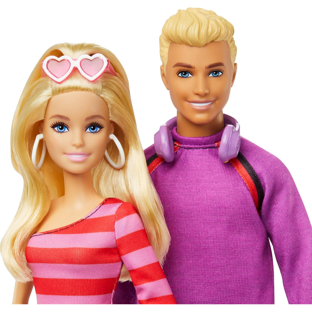 Barbie Fashionistas Set with 2 Fashion Dolls & 6 Accessories