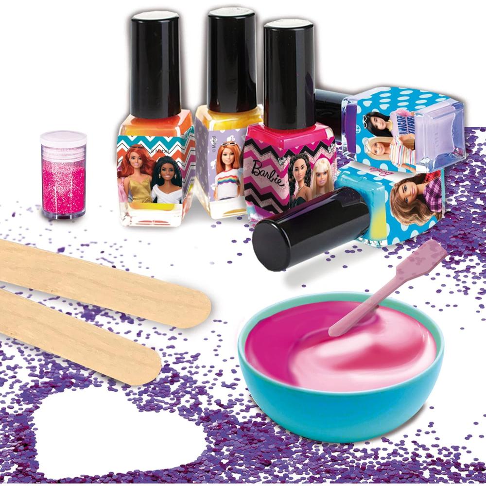 Barbie Lisciani Nail Art Color Change