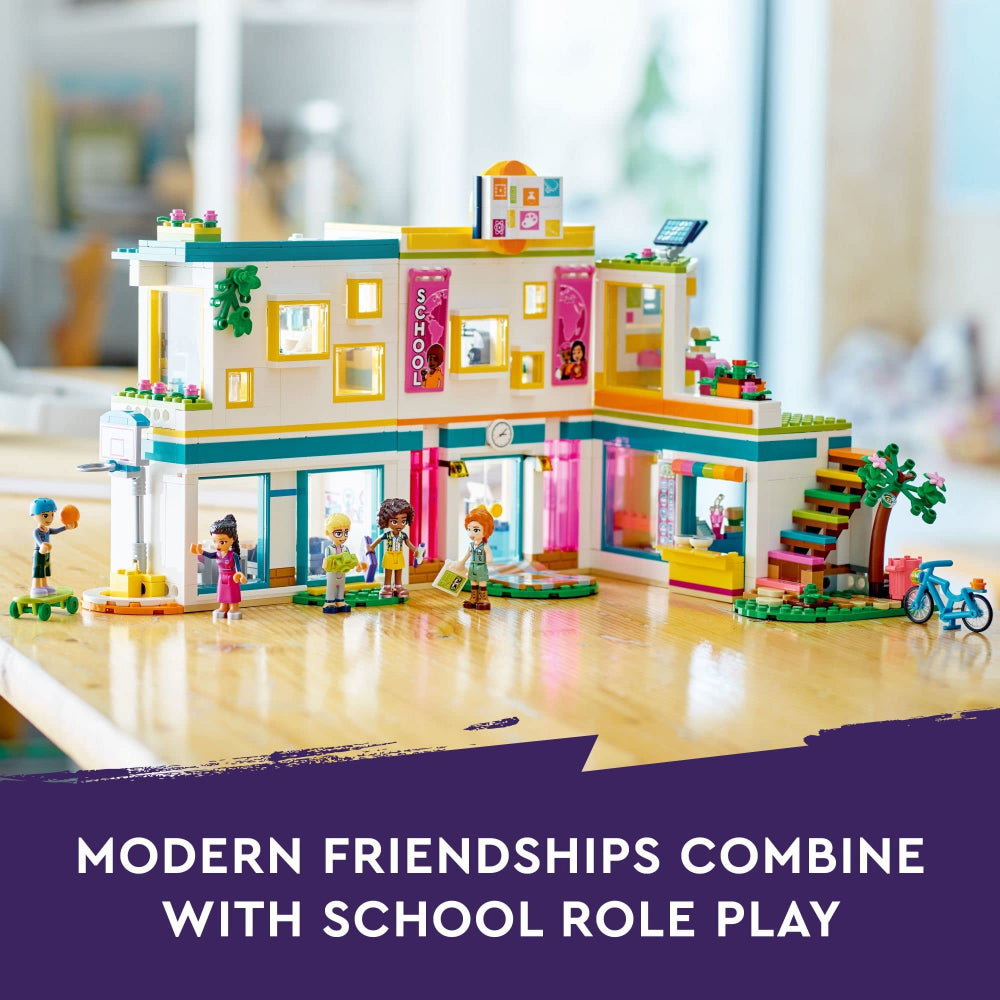 LEGO® Friends™ Heartlake International School