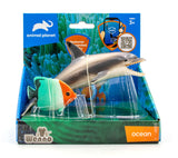 Animal Planet 2 Pcs Dolphin And Fish In Open Touch Box