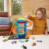 Hot Wheels City Tunnel Twist Car Wash & Color Shifters Vehicle