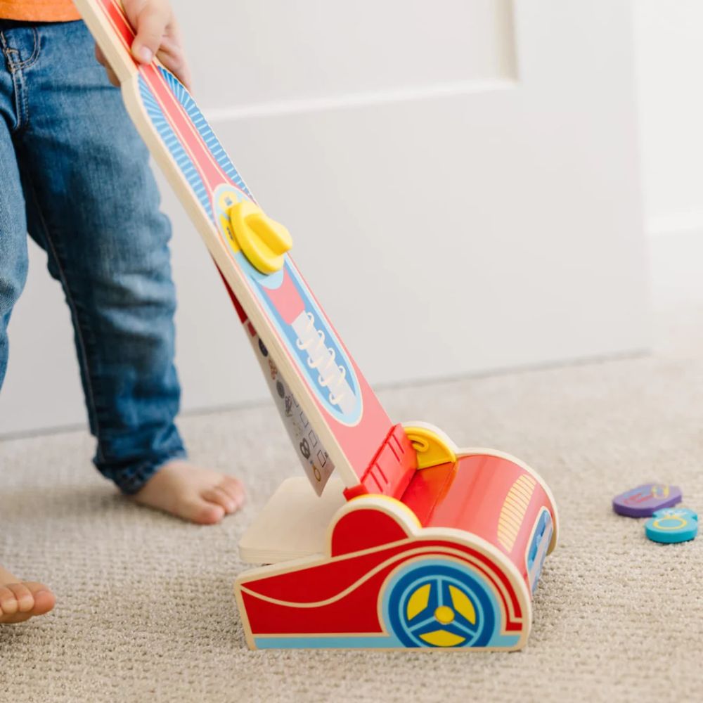 Melissa & Doug - Vacuum Cleaner Play Set
