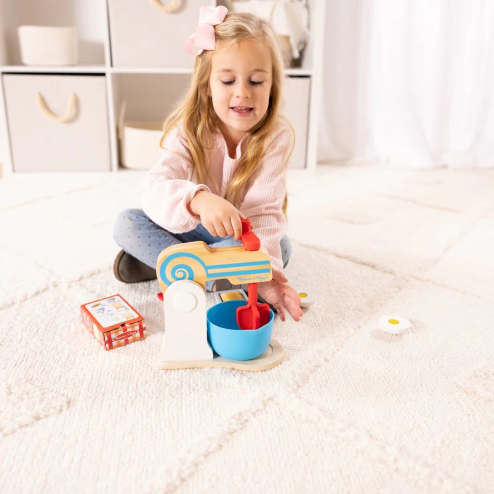 Melissa & Doug - Wooden Make-a-Cake Mixer Set