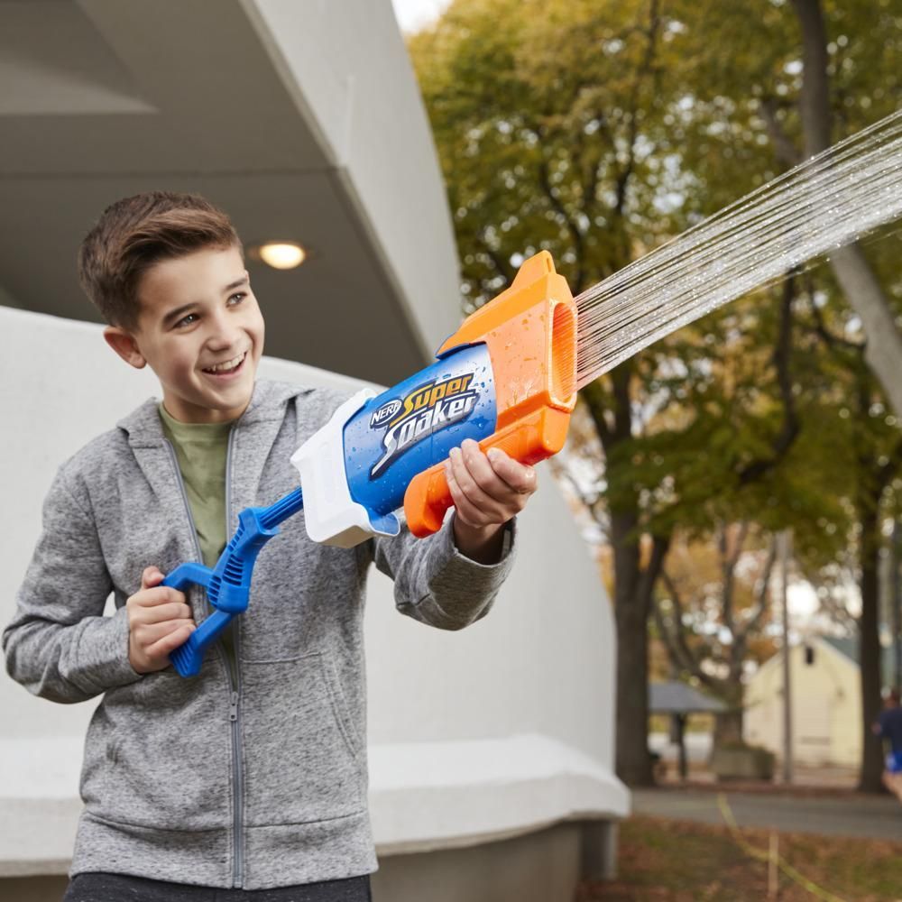Nerf Super Soaker Rainstorm Water Blaster Nerf Super Soaker Rainstorm Water Blaster
