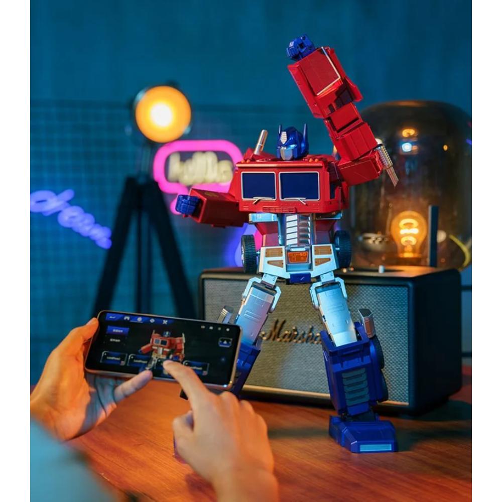 Robosen Elite Optimus Prime Auto-Converting Programmable Transformer Robot