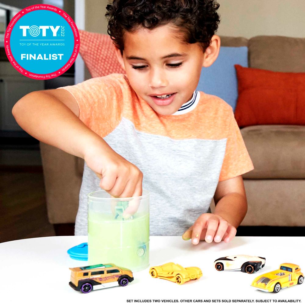 Hot Wheel Color Reavel Assorted