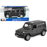 Maisto 1:25 Mercedes Benz Class