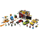 Lego City Tuning Workshop (897 Pieces)  Image#2