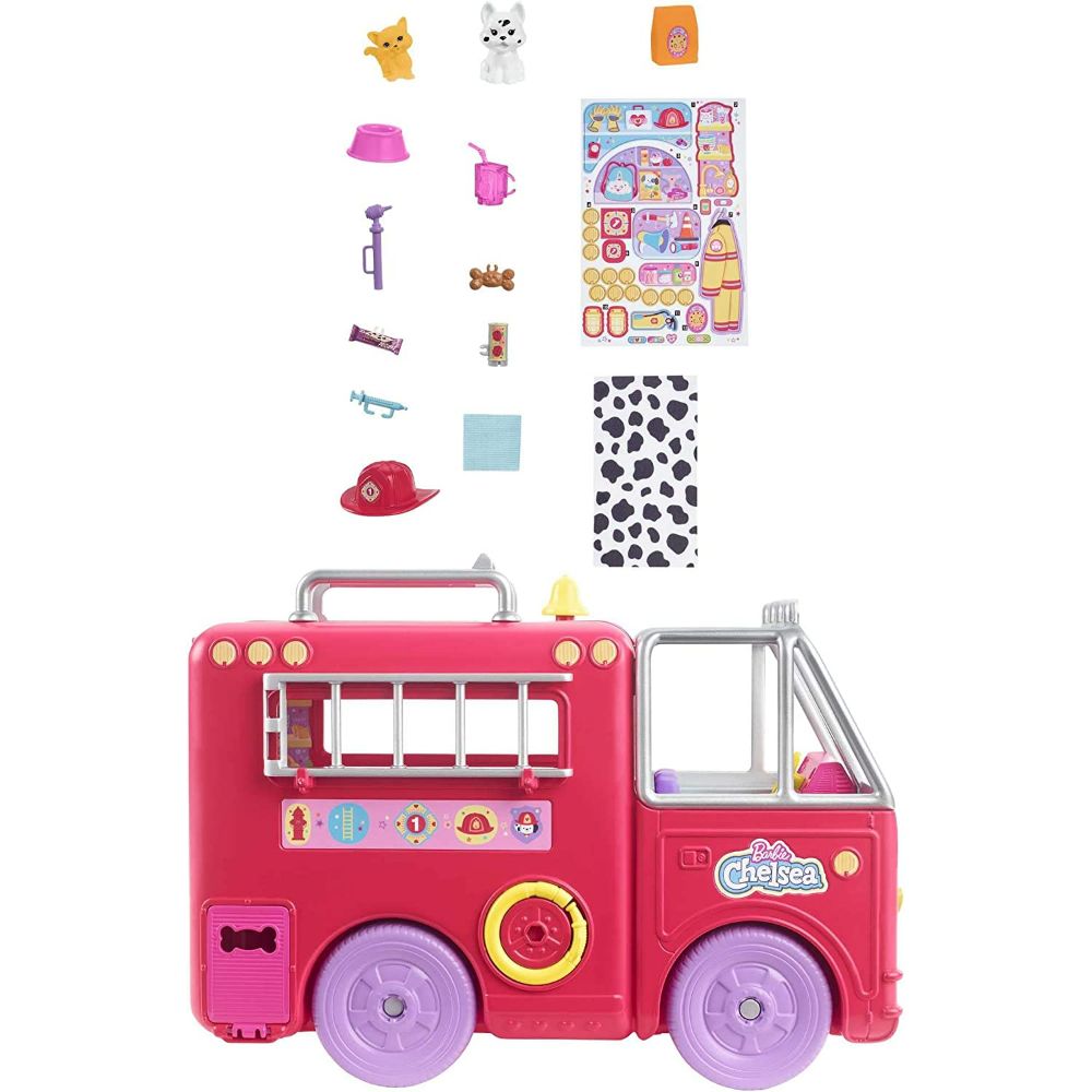 BarbieﾠClub Chelsea Firetruck