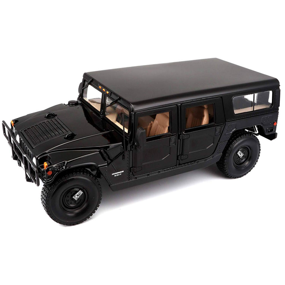 Maisto 1:18 Hummer 4-Door Wagon Premier Edition  Image#1