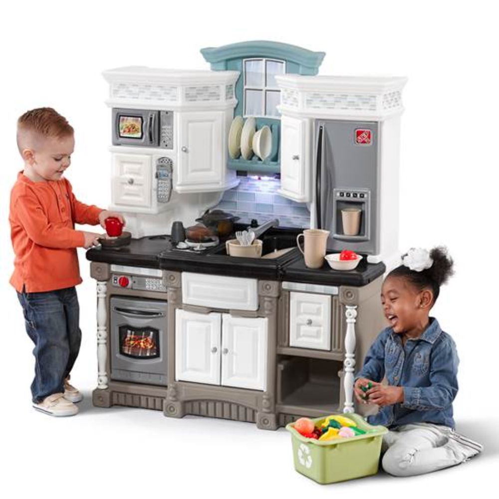 STEP 2 LIFESTYLE DREAM KITCHEN