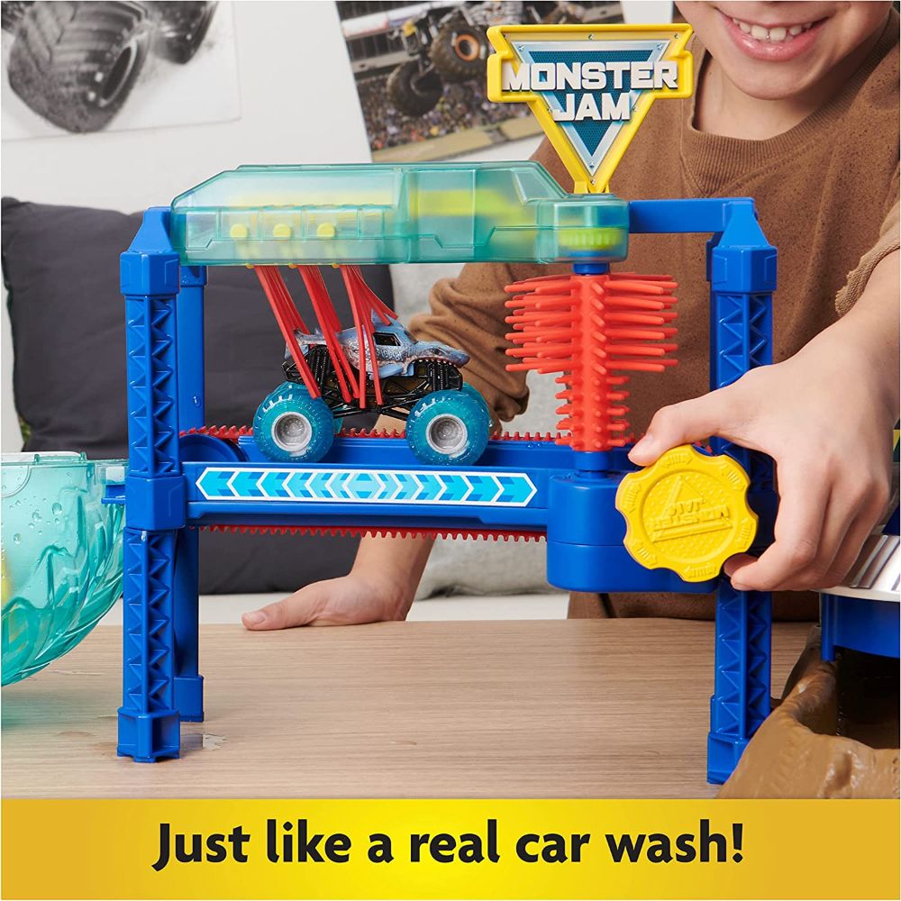 Monster Jam Wash Playset