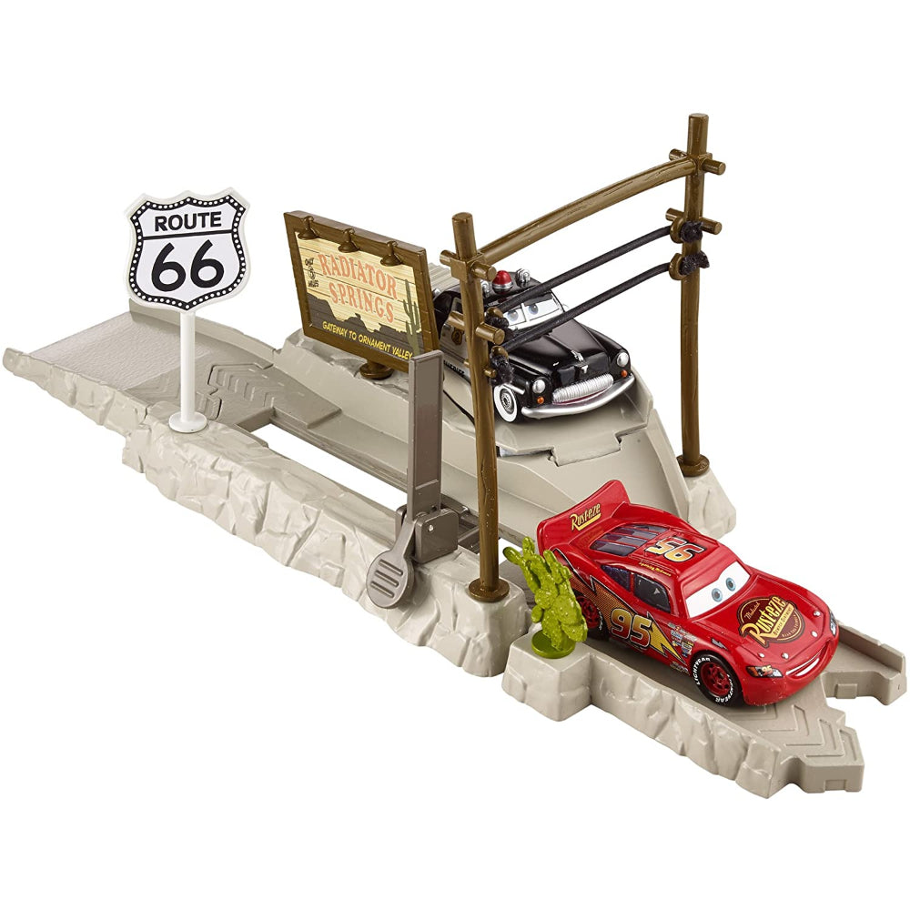 Disney Pixar Cars Highway hideout  Image#1