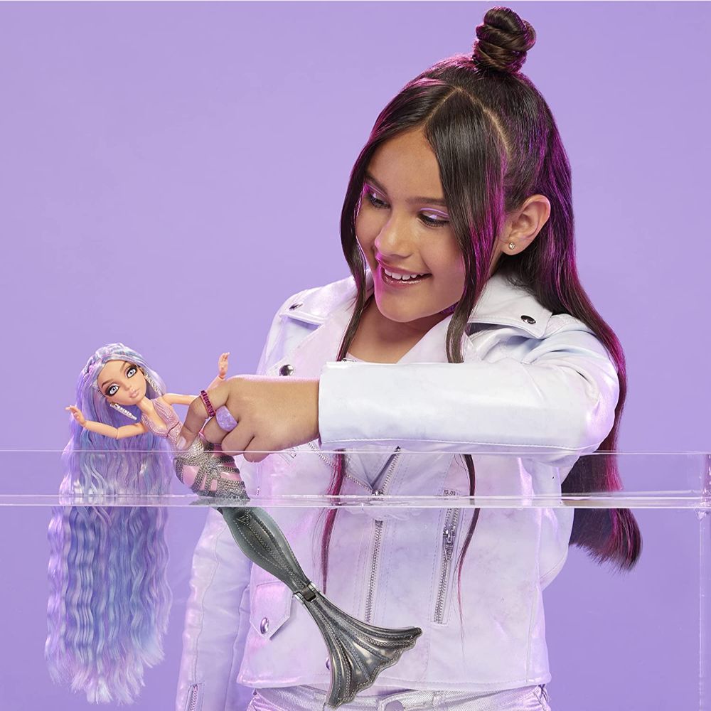 Mermaze Mermaidz Deluxe Color Change Orra doll with Glitter Hair Gel