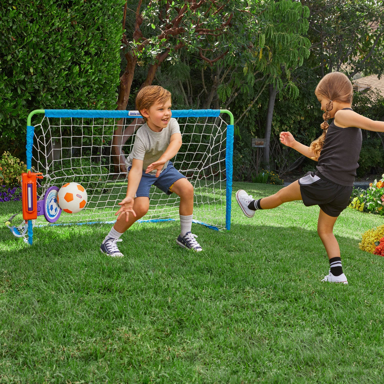 Littel Tikes 2-in-1 Water Soccer