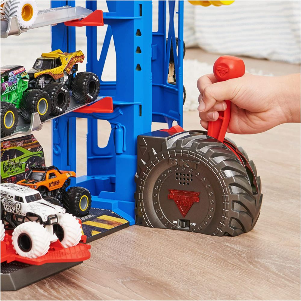 Monster Jam Garage Playset Monster Jam Garage Playset