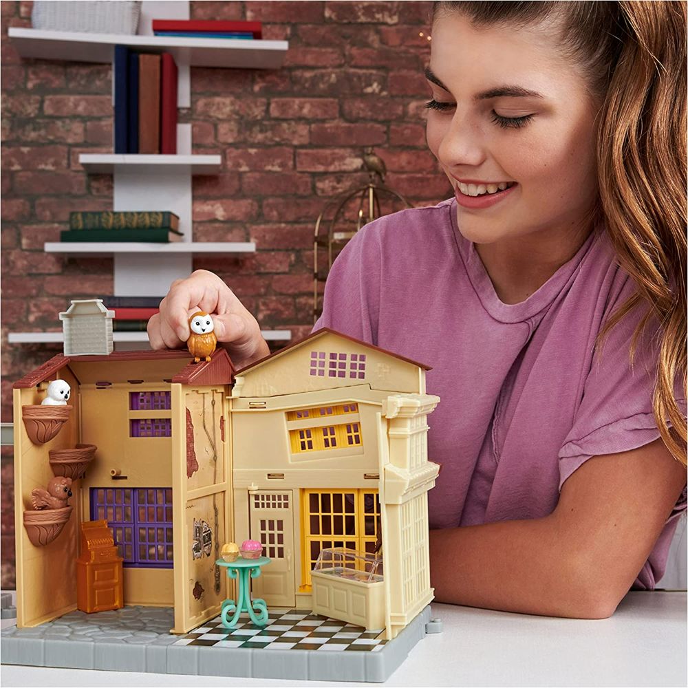 Harry Potter Wizarding World Magical Mini Diagon Alley Playset-H &Fred Harry Potter Wizarding World Magical Mini Diagon Alley Playset-H &Fred