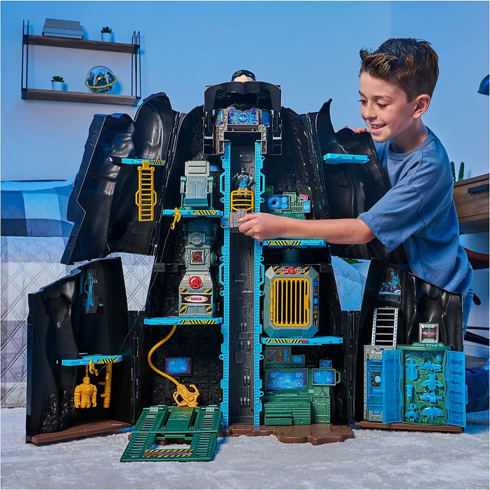 DC Batman Transforming Playset