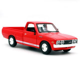 Maisto 1:24 1973 Datsun Pick up