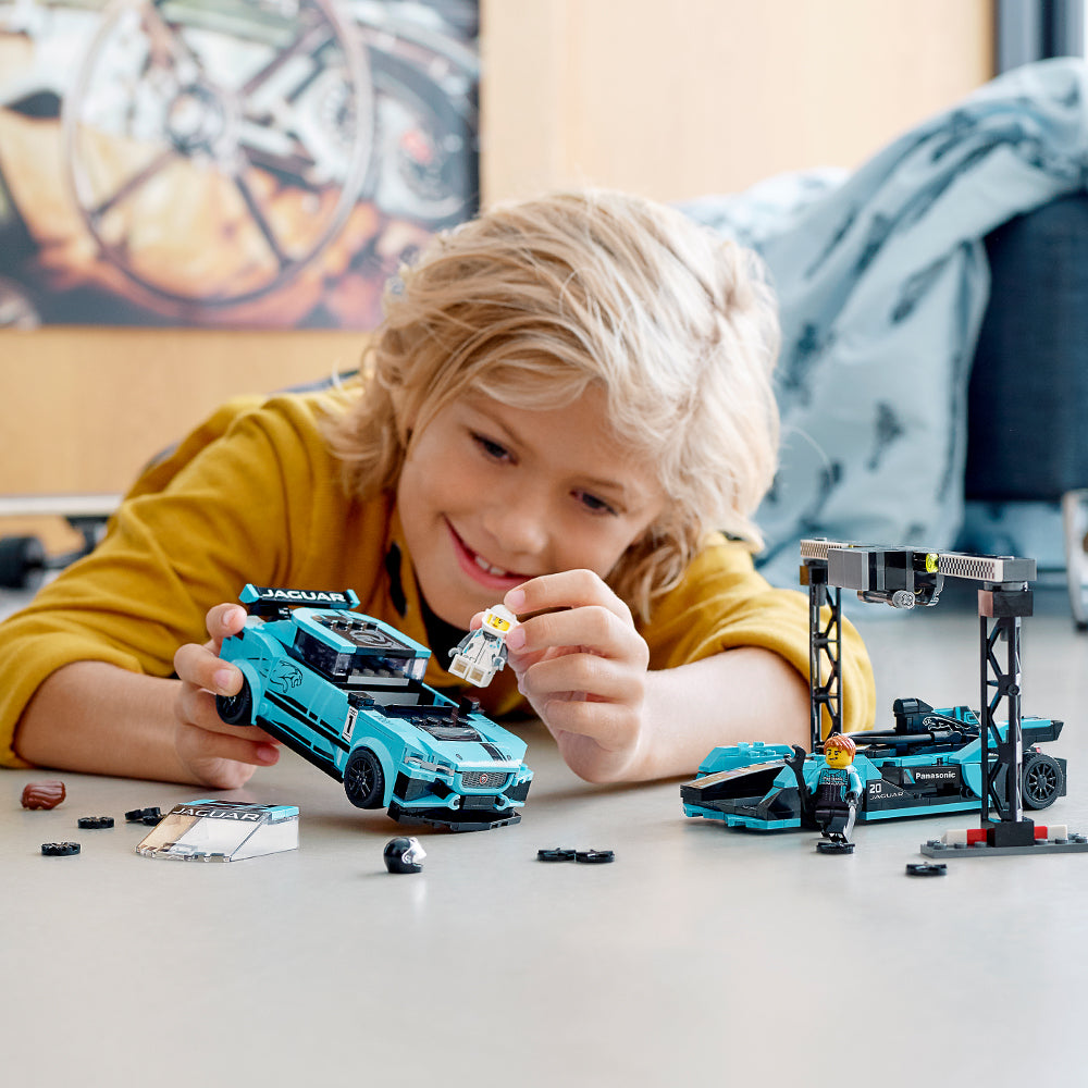 Lego Speed Champions Formula E Panasonic Jaguar Racing Gen2 car & I-Pace Etrophy  Image#4