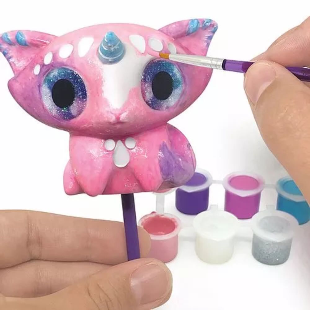 Nebulous Stars Figurine Painting Stella