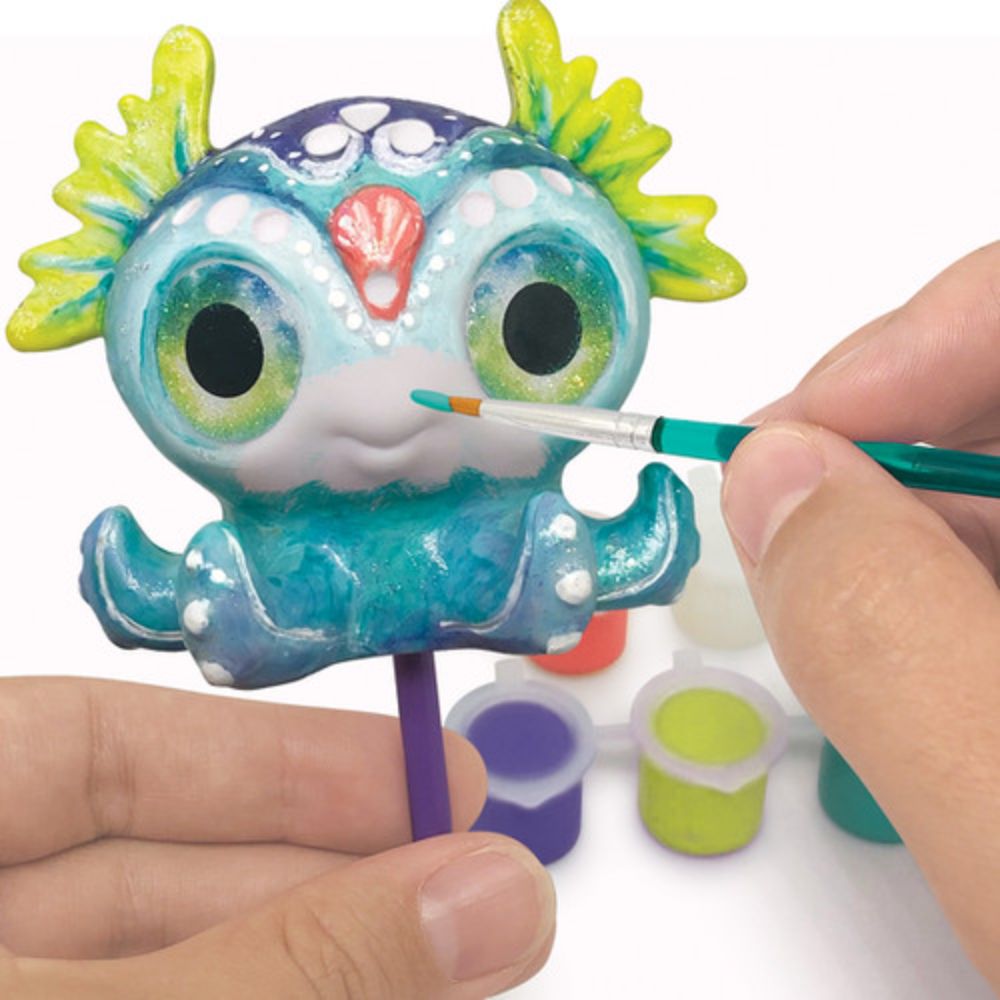 Nebulous Stars Figurine Painting Octavia